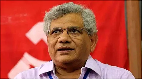 കടകംപള്ളിയുടെ മാപ്പ് എന്തിനെന്നറിയില്ല, ശബരിമലയില് സിപിഎം നിലപാട് ശരിയെന്ന് യെച്ചൂരി