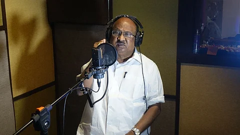 കെ വി തോമസ് അഭിനയ രംഗത്തേയ്ക്ക്;
'ഫ്ലാഷ് ബ്ലാക്ക് സ്റ്റോറി' സിനിമയിൽ മന്ത്രിയുടെ കഥാപാത്രം