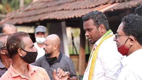 പരാജയഭീതി മൂലം വ്യക്തിഹത്യ നടത്തുന്നുവെന്ന് ഫിറോസ് കുന്നുംപറമ്പില്