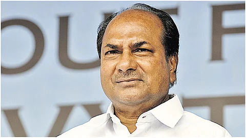 ഒരു ജനവിധിയും സ്ഥിരമല്ല; തിരിച്ച് വരാനുള്ള ഊർജ്ജിത നീക്കങ്ങൾ ഉണ്ടാകണമെന്ന് എ കെ ആന്റണി