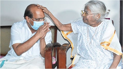 എന്റെ വിവാഹം നടത്തിത്തന്ന അമ്മയാണ് നടന്നുമറഞ്ഞിരിക്കുന്നത് ; ജി സുധാകരൻ