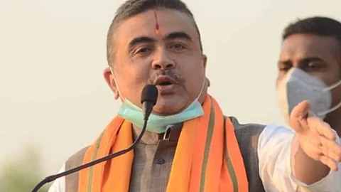 കേന്ദ്ര സേനയെ മറയാക്കി ബംഗാളില് കവര്ച്ചയെന്ന് ആരോപണം; ബിജെപി നേതാവ് സുവേന്ദു അധികാരിക്കെതിരെ കേസ്