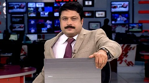 ഒരു പാര്ട്ടിയിലും അംഗമല്ല; അവതാരകനായി ഇരിക്കുമ്പോള് രാഷ്ട്രീയം പറ്റില്ലെന്ന് നികേഷ് കുമാര്