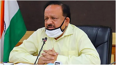 കൊവിഡ് വീഴ്ചയില് ആരോഗ്യമന്ത്രി ഹര്ഷവര്ധന് പുറത്ത്, കേന്ദ്രമന്ത്രിസഭയില് അഴിച്ചുപണി