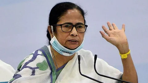 ഞാന് ജോത്സ്യനല്ല, പ്രതിപക്ഷത്തെ ആര് നയിക്കുമെന്ന ചോദ്യത്തിന് പിടികൊടുക്കാതെ മമതയുടെ മറുപടി