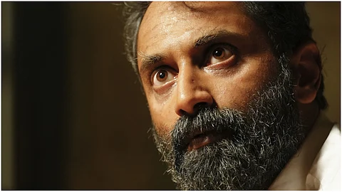 മലയാള നവതരംഗസിനിമയുടെ പതാകാവാഹകന്, ഫഹദിനെ പ്രകീര്ത്തിച്ച് അല്ജസീറ