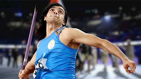 പൊന്നണിഞ്ഞ് നീരജ്; ടോക്യോയില് ഇന്ത്യക്ക് ചരിത്ര സ്വര്ണം