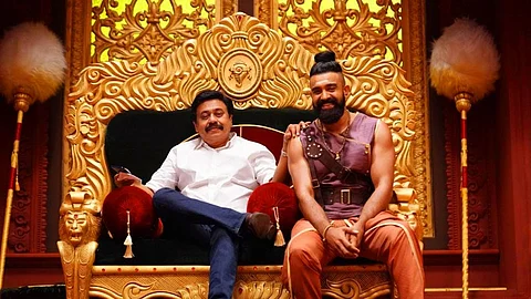 അറുപതോളം ചരിത്രകഥാപാത്രങ്ങള്, പത്തൊമ്പതാം നൂറ്റാണ്ട് 2022ല്, വിനയന്റെ മെഗാ പ്രൊജക്ട്