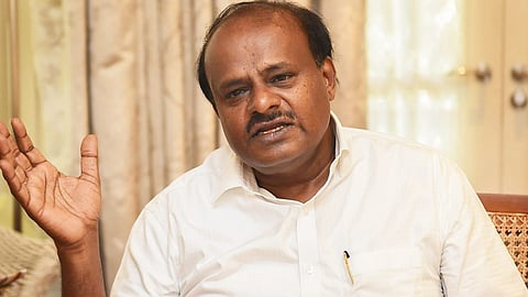 മൈസൂരു കൂട്ടബലാത്സംഗം, പ്രതികളെ ഹൈദരാബാദ് മോഡലില് വെടിവെച്ചു കൊല്ലണമെന്ന് കുമാരസ്വാമി