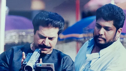 ക്രിക്കറ്റിലെങ്കില് മമ്മൂട്ടി സച്ചിനായേനേ, ഏത് ചരിത്രപുരുഷനെക്കുറിച്ച് ആലോചിച്ചാലും മമ്മൂട്ടിയിലെത്തുമെന്ന് ഷാജി കൈലാസ്