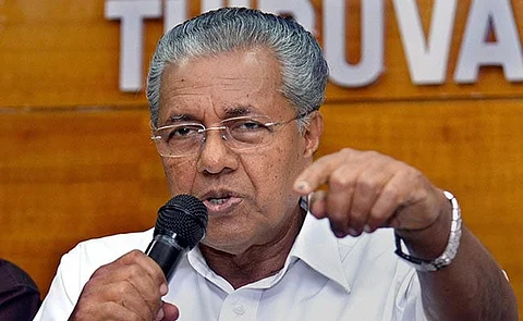 'ഇവിടെ മൃതദേഹങ്ങള് ഒഴുകി നടന്നിട്ടില്ല', സര്ക്കാരിന്റെ മികച്ച പ്രവര്ത്തനമാണ് വീഴ്ചയെങ്കില് അതില് അഭിമാനമെന്ന് മുഖ്യമന്ത്രി