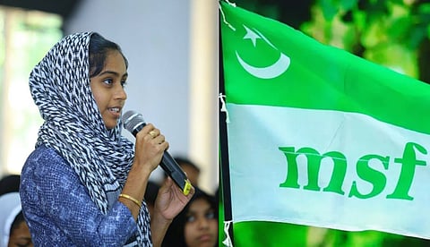 മിണ്ടിയാല് പടിക്ക് പുറത്ത്, ഇവരില് നിന്നും നിങ്ങള് നീതി പ്രതീക്ഷിച്ചിരുന്നോ നിഷ്കളങ്കരേ? ലീഗിനെതിരെ ഹരിത മുന് നേതാവ്