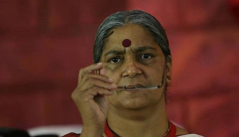 കേരള പൊലീസില് ആര്.എസ്.എസ് ഗ്യാങ്ങ് പ്രവര്ത്തിക്കുന്നതായി സംശയം; രൂക്ഷ വിമര്ശനവുമായി ആനി രാജ