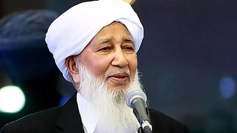 'വിവാദമുണ്ടാക്കിയ ആള് പ്രസ്താവന പിന്വലിച്ചാല് പ്രശ്നം തീരും'; കാന്തപുരം