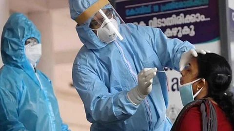 ഇന്ന് 17,983 പേര്ക്ക് കൊവിഡ്; 127 മരണം