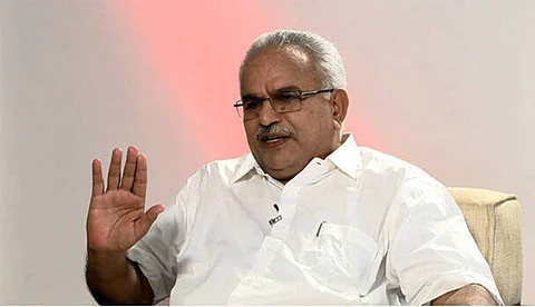 മനുഷ്യനുള്ള കാലം മുതല് പ്രണയവും വിവാഹവുമുണ്ട്, അതിന് മതപരിവേഷം ചാര്ത്തരുത്: കാനം രാജേന്ദ്രന്