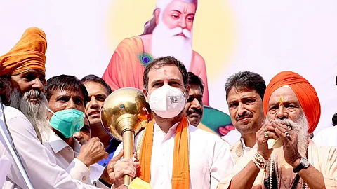 'ഇന്ത്യന് ഭരണഘടനയുടെ ആശയം വാല്മീകിയില് നിന്ന്, നിലവിലെ ഭരണത്തിന്റെ കീഴില് ദളിതര് ആക്രമിക്കപ്പെടുന്നുവെന്ന് രാഹുല് ഗാന്ധി