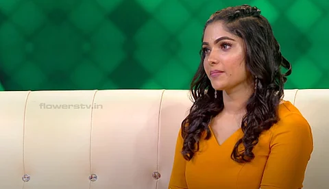 മകളെ ക്ലീനിംഗും കുക്കിംഗും പഠിപ്പിക്കാറുണ്ട്, വേറെ വീട്ടില്കയറി ചെല്ലേണ്ടതല്ലേ; സ്റ്റാര് മാജിക്കിലെ മുക്തയുടെ പരാമര്ശത്തില് പരാതി