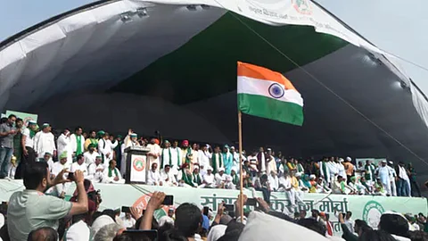 നിയമം പാര്ലമെന്റില് പിന്വലിക്കുന്നത് വരെ സമരം തുടരും; സംയുക്ത കിസാന് മോര്ച്ച