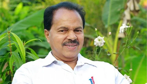 പി ടി തോമസിന് വിട, മതചടങ്ങുകളില്ലാതെ ഔദ്യോഗിക ബഹുമതികളോടെ സംസ്കരിച്ചു