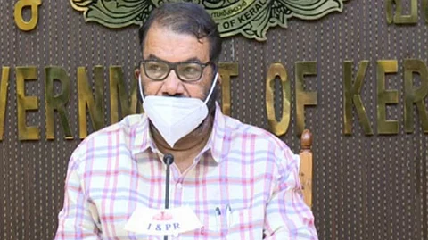 ജെന്ഡര് ന്യൂട്രല് യൂണിഫോമില് സര്ക്കാരിന് നിര്ബന്ധമില്ല; പ്രതിഷേധങ്ങളില് നിന്ന് ഒഴിവാകണമെന്ന് ശിവന്കുട്ടി