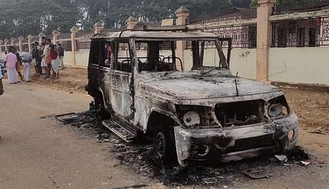 കിഴക്കമ്പലത്തെ അക്രമത്തില് പ്രതികള്ക്കെതിരെ വധശ്രമം അടക്കമുള്ള വകുപ്പുകള് ചുമത്തി; കൂടുതല് അറസ്റ്റ് ഇന്നുണ്ടായേക്കും