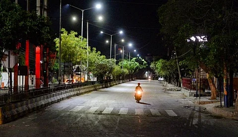 സംസ്ഥാനത്ത് വ്യാഴാഴ്ച മുതല് നാല് ദിവസം രാത്രി യാത്രയ്ക്ക് നിയന്ത്രണം; ആള്ക്കൂട്ടവും അനാവശ്യ യാത്രകളും പാടില്ല