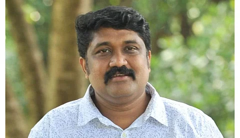'ഒറ്റകെട്ടായി ഒറ്റപ്പെടുത്തണം'; ബിജെപിയും എസ്ഡിപിഐയും കേരളത്തില് വര്ഗീയ കലാപം ഉണ്ടാക്കാന് ശ്രമിക്കുന്നുവെന്ന് എ.എ റഹീം