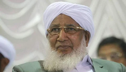 വഖഫ് നിയമനത്തില് മുഖ്യമന്ത്രി ഉറപ്പ് നല്കിയിട്ടും ചിലര് വെറുതെ ഒച്ചപ്പാടുണ്ടാക്കുന്നു; ലീഗിനെതിരെ കാന്തപുരം