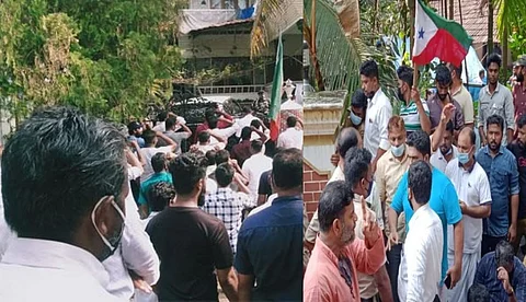 എസ്.ഡി.പി.ഐ, പോപ്പുലര് ഫ്രണ്ട് കേന്ദ്രങ്ങളില് ഇ.ഡി റെയ്ഡ്; അള്ളാഹു അക്ബര് മുദ്രാവാക്യമുയര്ത്തി പ്രവര്ത്തകരുടെ പ്രതിഷേധം