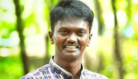 എനിക്കെതിരെ ക്യാമ്പയിന്; ശാസ്ത്രീയമായി പാമ്പിനെ പിടിക്കുമ്പോള് കടികിട്ടിയവരും ഉണ്ട്; ആശുപത്രി വിട്ട ശേഷം വാവ സുരേഷ്