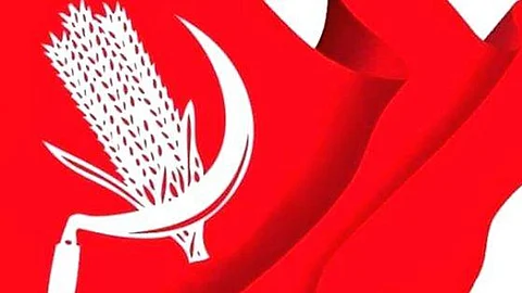 ഗവര്ണറെ നിലയ്ക്കുനിര്ത്തണമെന്ന് സി.പി.ഐ മുഖപത്രം