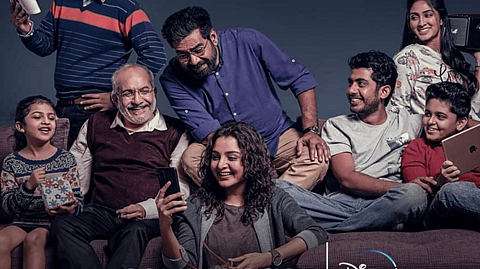 'ലളിതം സുന്ദരം' ഒടിടി റിലീസിന് ; മഞ്ജുവാര്യര്-ബിജുമേനോന് ചിത്രം ഹോട്സ്റ്റാറില്