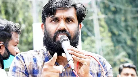 ഹരിതയില് ലീഗിന് കോടതിയില് തിരിച്ചടി; എം.എസ്.ഫ് സംസ്ഥാന വൈസ് പ്രസിഡന്റ് പി.പി. ഷൈജലിനെ തിരിച്ചെടുക്കാന് ഉത്തരവ്