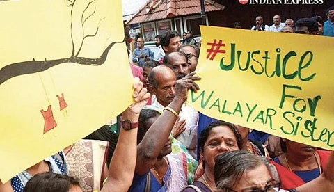 ആത്മകഥയുമായി വാളയാർ പെൺകുട്ടികളുടെ അമ്മ; ആറാമതൊരു പ്രതികൂടി ഉണ്ടെന്ന് വെളിപ്പെടുത്തൽ