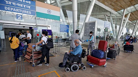 ഈദുല് ഫിത്തർ അവധി: നാട്ടിലേക്കുളള വിമാനടിക്കറ്റ് നിരക്ക് കൂടും