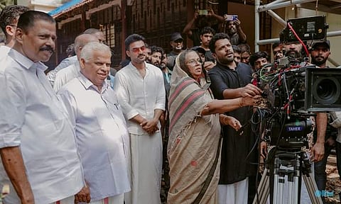 ആഷിക് അബുവിന്റെ നീലവെളിച്ചം
ചിത്രീകരണം ആരംഭിച്ചു