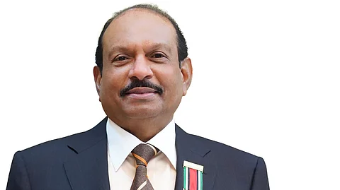 ഫോബ്സ് പട്ടിക: മലയാളികളില് ഒന്നാമന് എംഎ യൂസഫലി