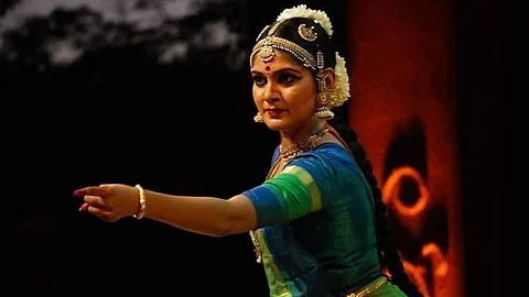 'ഹിന്ദുവാണെന്ന് എഴുതി നല്കി നൃത്തം ചെയ്യാനാകില്ല'; മന്സിയയെ പിന്തുണച്ച് കൂടല്മാണിക്യത്തില് നിന്നും പിന്വാങ്ങി കലാകാരന്മാര്