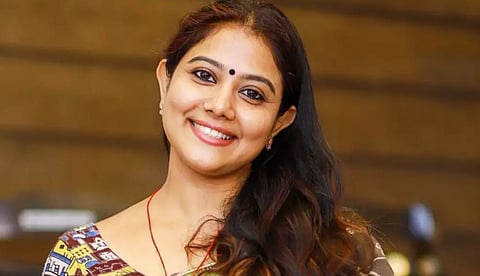 ഐ.സിയില് നിന്ന് രാജിവെക്കില്ലെന്ന് രചന നാരായണന്കുട്ടി; കമ്മിറ്റിയുടെ തീരുമാനത്തെ എക്സിക്യൂട്ടീവ് കമ്മിറ്റി പിന്തുണച്ചു