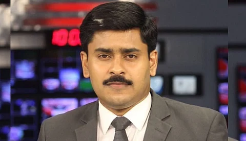 'എന്റെ ഭാര്യ എന്നതല്ല വന്ദനയുടെ വിലാസം'; ആരോപണം തെളിയിച്ചാല് മാധ്യമപ്രവര്ത്തനം അവസാനിപ്പിക്കുമെന്ന് അഭിലാഷ് മോഹനന്