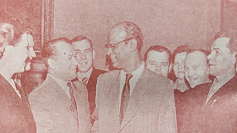 അജയഘോഷ് : വളർച്ചയുടെയും തളർച്ചയുടെയും വിപ്ലവകാലം