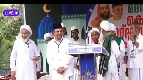 സമസ്ത പിന്തിരിപ്പന് നിലപാട് തിരുത്തണമെന്ന് ഡിവൈഎഫ്ഐ, പെണ്വിലക്കില് പ്രതികരണം