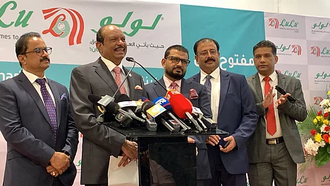 പിസി ജോർജ്ജിന് എം.എ യൂസഫലിയുടെ പരോക്ഷ മറുപടി