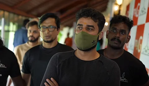 മമ്മൂട്ടിക്കും മോഹന്ലാലിനും പിന്നാലെ വിജയ് ബാബുവിന്റെ 'മാസ് എന്ട്രി', ഗണേഷിന്റെ ആരോപണത്തിന് പിന്നാലെ വീഡിയോയുമായി അമ്മ യൂട്യൂബ്