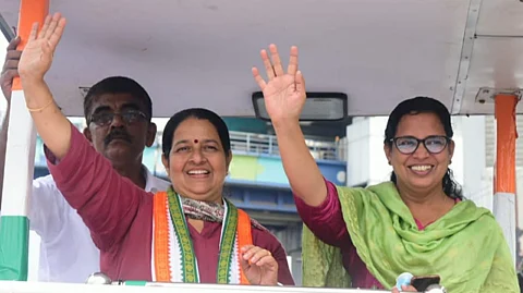 നിയമസഭയില് ഇനി പന്ത്രണ്ട് വനിതകള് ; പ്രതിപക്ഷ നിരയില് കെ.കെ രമയ്ക്കൊപ്പം ഇനി ഉമ തോമസും