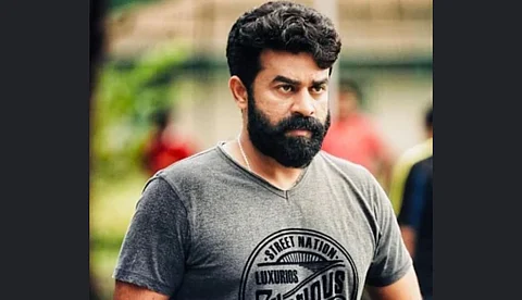 വിജയ് ബാബുവിനെ ചൊവ്വാഴ്ച വരെ അറസ്റ്റ് ചെയ്യരുത്; ഹൈക്കോടതി