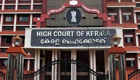 മെമ്മറി കാര്ഡിന്റെ ഹാഷ് വാല്യു മാറിയതിന്റെ പ്രധാന്യം എന്താണ്?: ഹൈക്കോടതി