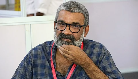 'പാല്പ്പായസം ഉണ്ടാക്കിയിട്ട് കോളാമ്പിയില് വിളമ്പണോ', കോഴിക്കോട്ടെ തിയേറ്ററുകളെയും വനിതാ ചലച്ചിത്ര മേളയെയും പരിഹസിച്ച് രഞ്ജിത്ത്