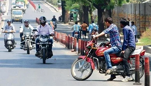 കേരളത്തില് ഒരു വര്ഷം റോഡപകടത്തില് മരിച്ചത് 1000 കാല്നട യാത്രക്കാര്